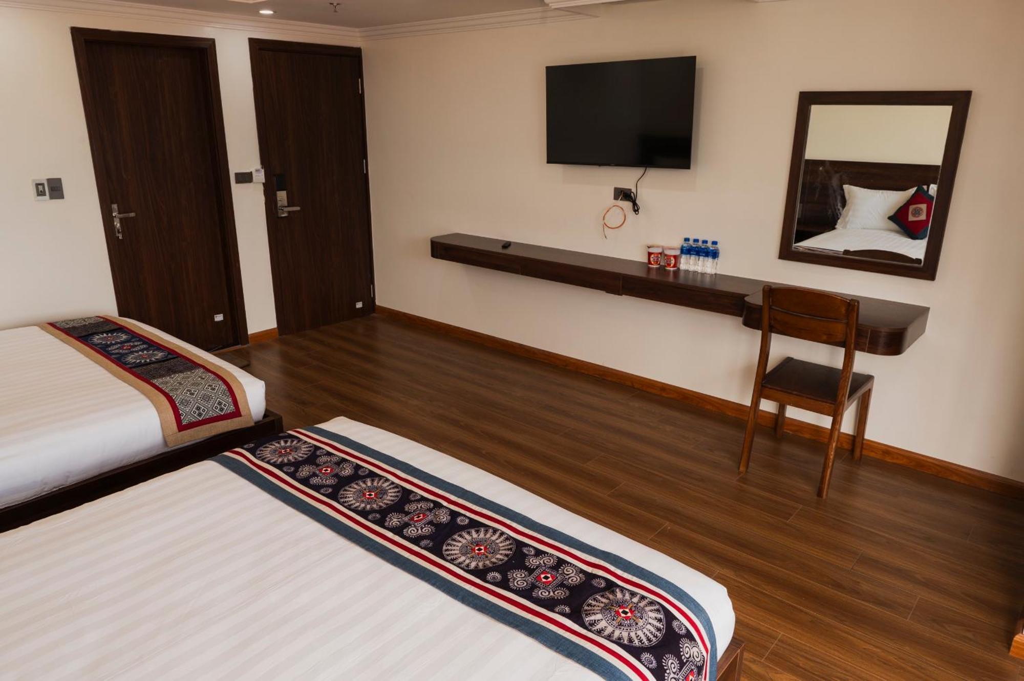 Anh Tu Hotel Sapa Exterior foto